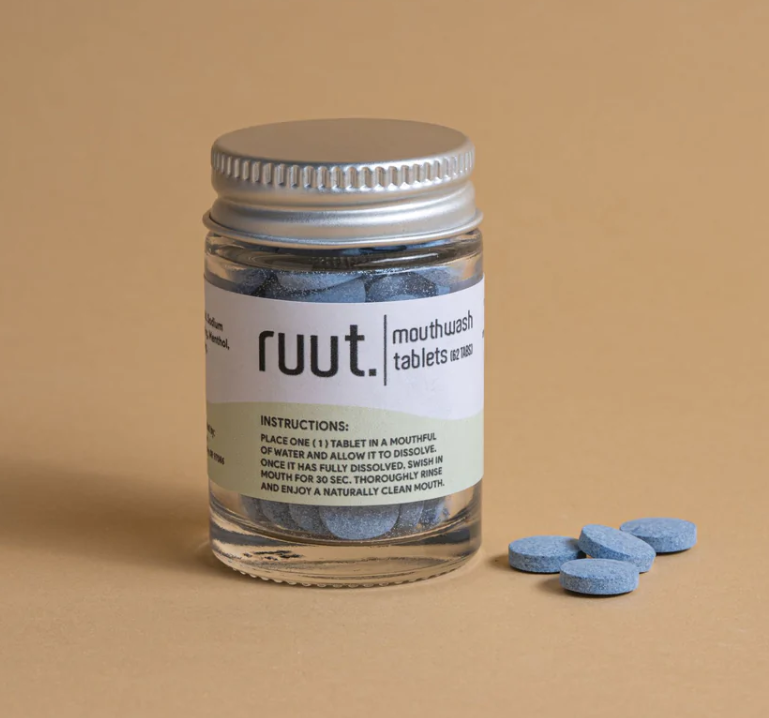 Mouthwash Tablets in a Glass Jar Two Flavors Fillagreen